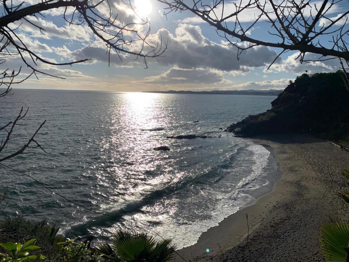 Piso En Zona Tranquila De - Torrequebrada Golf Lejlighed Benalmádena Eksteriør billede