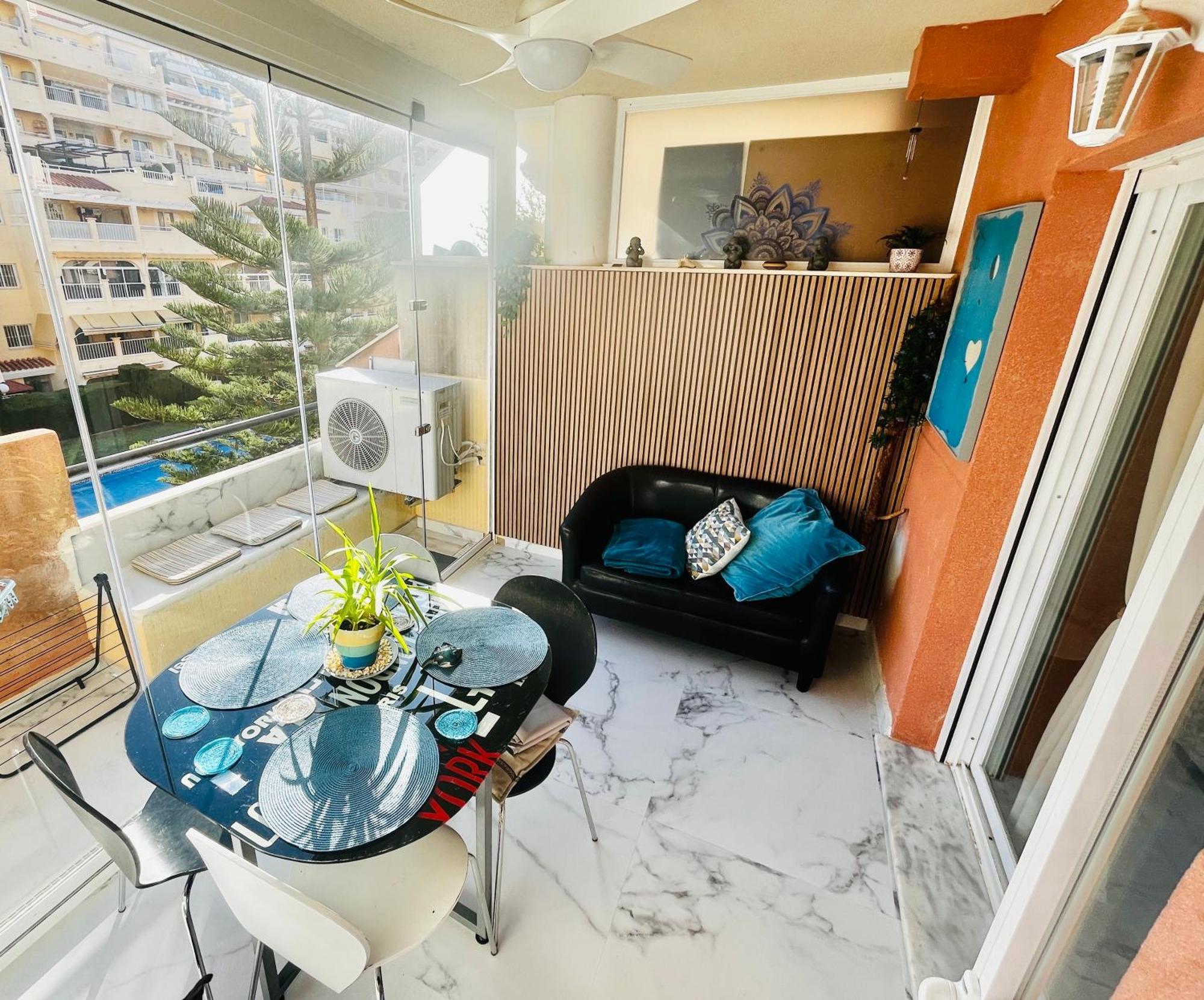Piso En Zona Tranquila De - Torrequebrada Golf Lejlighed Benalmádena Eksteriør billede